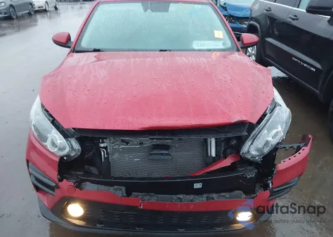 2021 Kia Forte Lxs из США, поврежденный, VIN 3KPF24AD8ME371403